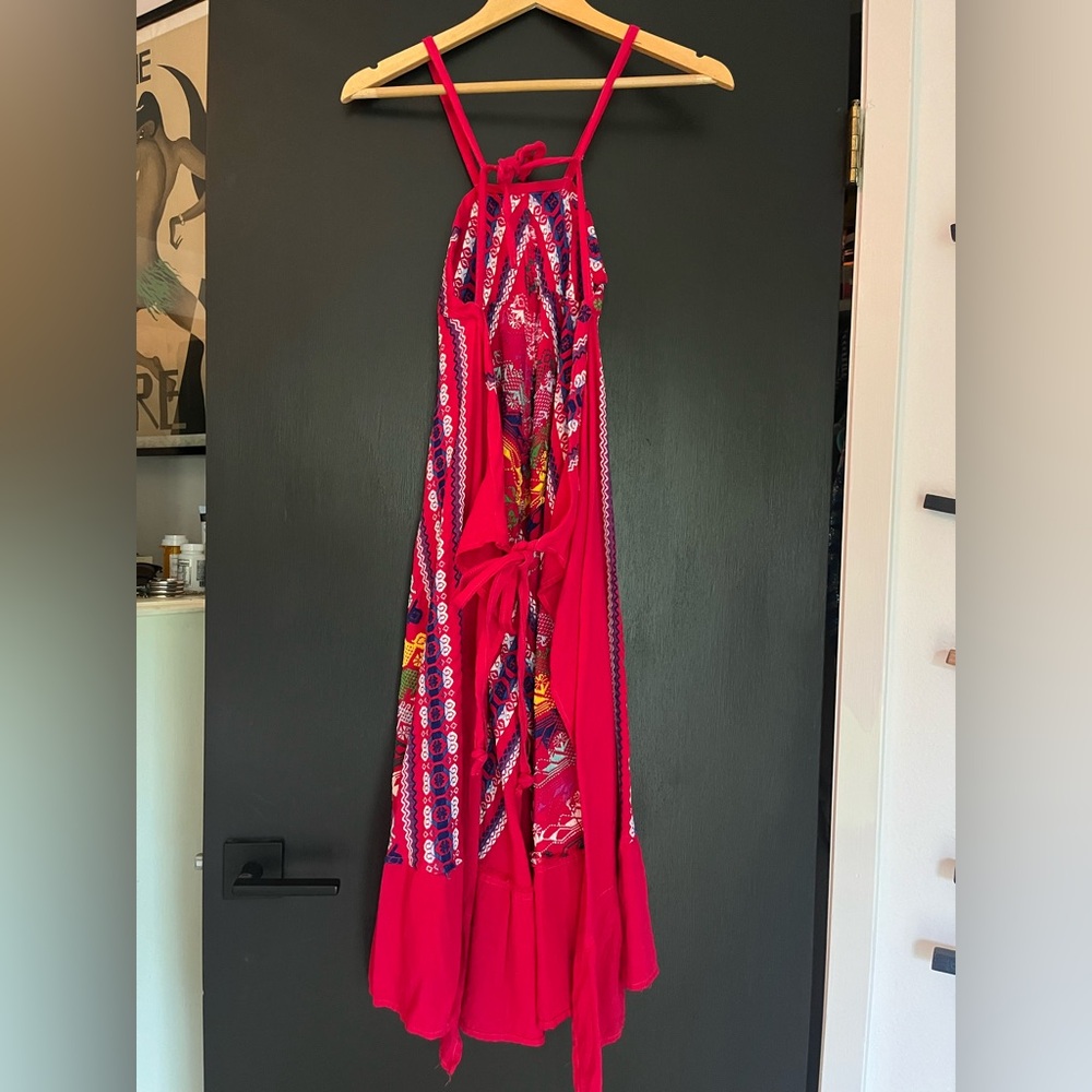Vintage embroidered halter wrap dress. - Picture 2 of 7